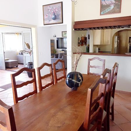 Spacious Villa With Ocean And Mountain View-4 Beds Cul de Sac Esterno foto